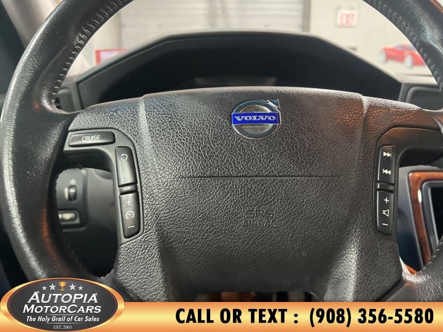 Used 2005 Volvo XC70 AWD/4WD image 21