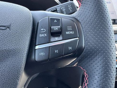 Used 2023 Ford Escape ST-Line Elite w/ Premium Technology Package AWD/4WD image 18
