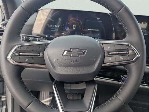 New 2026 Chevrolet Equinox LT w/ Convenience Package II image 13