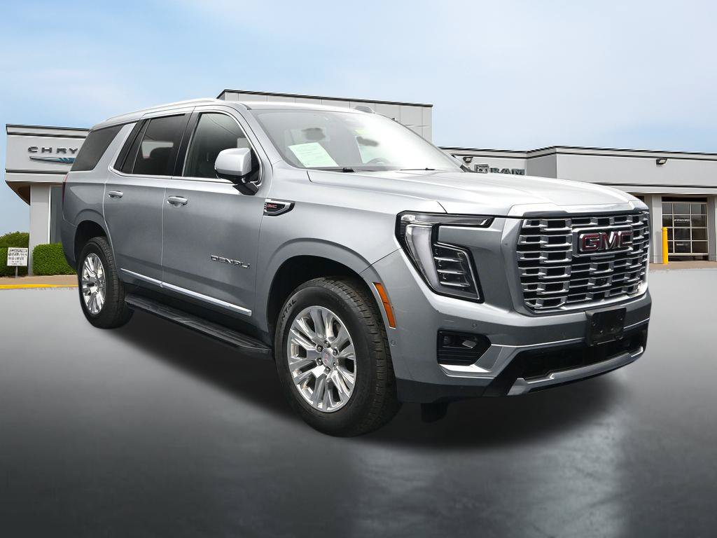 Used 2025 GMC Yukon Denali AWD/4WD image 7