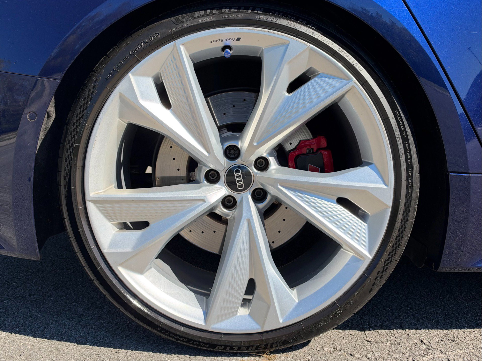 Used 2021 Audi RS 7 Sportback w/ RS 7 Executive Package AWD/4WD image 80