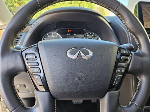 Used 2023 INFINITI QX80 Premium Select w/ All-Season Package image 29