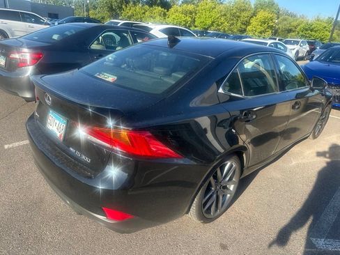 Used 2019 Lexus IS 300 F Sport w/ F Sport Package AWD/4WD image 16