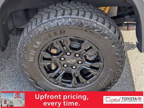 Used 2024 Chevrolet Silverado 1500 ZR2 w/ Technology Package AWD/4WD image 9