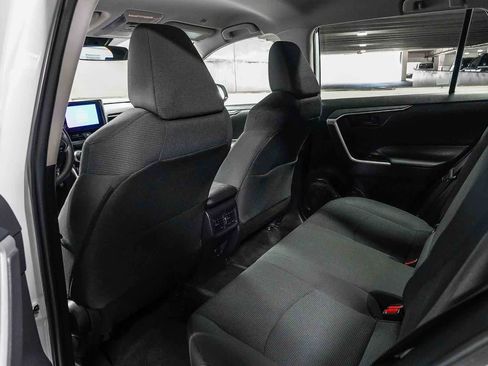 Certified 2023 Toyota RAV4 LE FWD image 19