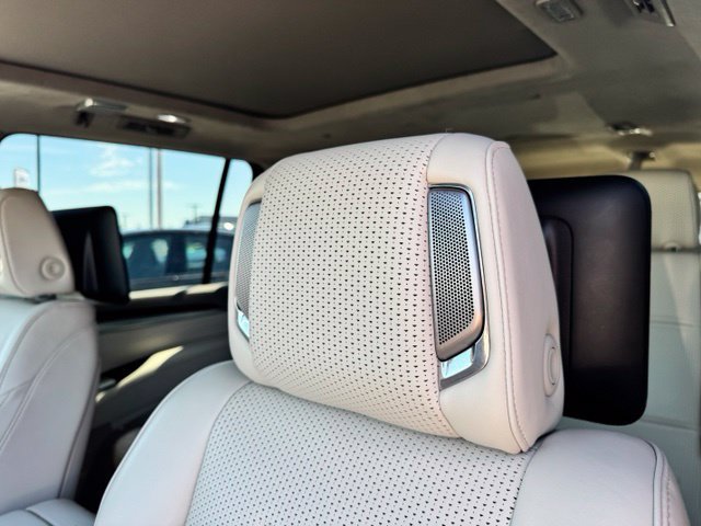Used 2025 Cadillac Escalade ESV Sport Platinum AWD/4WD image 26