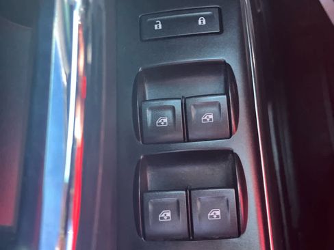 Used 2018 Chevrolet Silverado 1500 LT w/ All Star Edition image 12