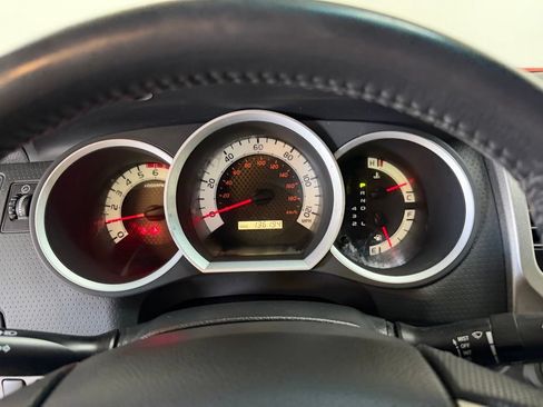 Used 2014 Toyota Tacoma 4x4 Double Cab w/ TRD Sport Package image 27