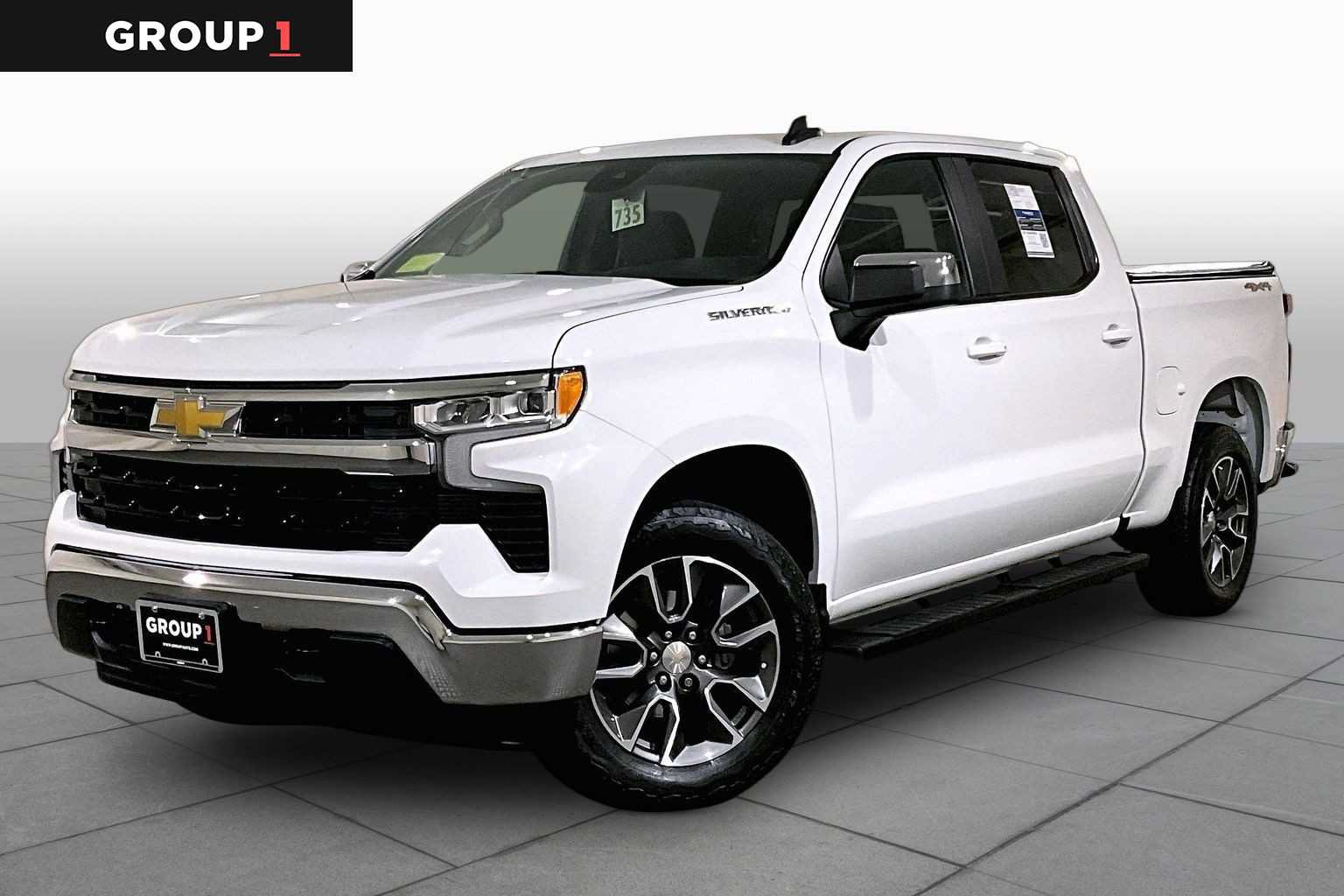 Used 2023 Chevrolet Silverado 1500 LT AWD/4WD image 1
