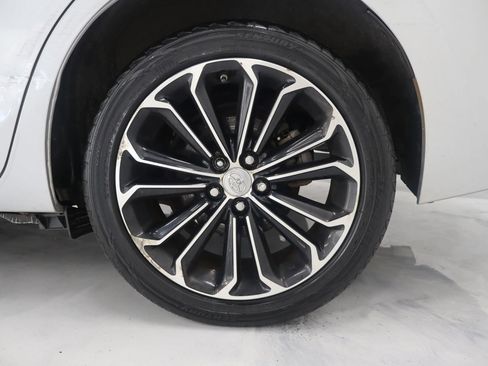 Used 2014 Toyota Corolla S FWD image 9