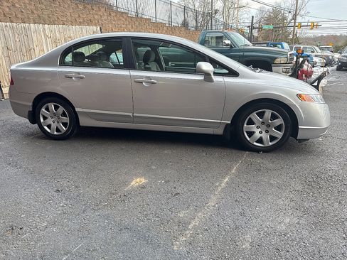 Used 2008 Honda Civic LX image 3