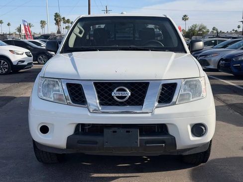 Used 2018 Nissan Frontier SV RWD image 15