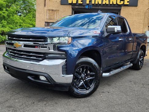 Used 2019 Chevrolet Silverado 1500 LTZ w/ LTZ Plus Package AWD/4WD image 1