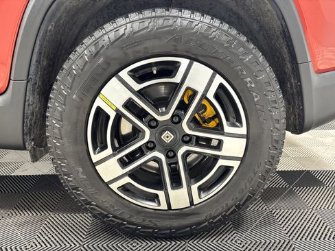 Used 2023 Rivian R1T Adventure AWD/4WD image 13
