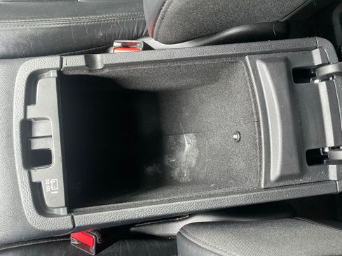 Used 2018 Jeep Grand Cherokee Limited image 20