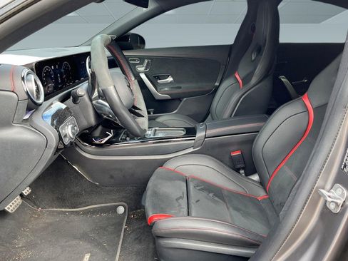 Used 2025 Mercedes-Benz CLA 45 AMG 4MATIC image 3