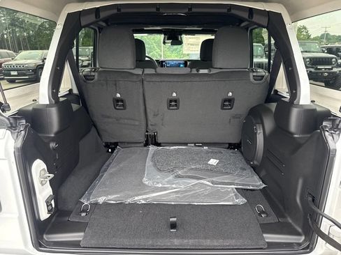 New 2026 Jeep Wrangler Unlimited Sport AWD/4WD image 21