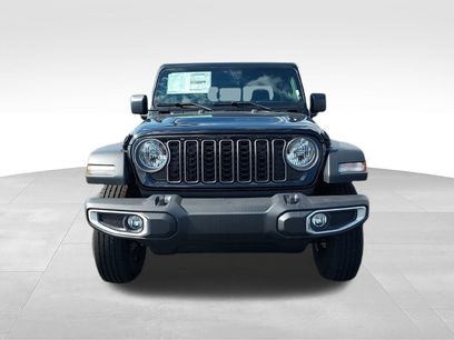New 2026 Jeep Gladiator Sport