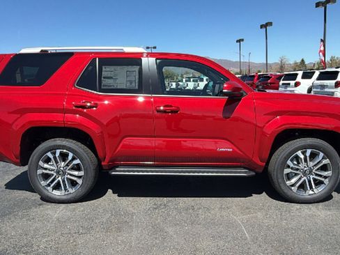 New 2026 Toyota 4Runner Limited AWD/4WD image 2