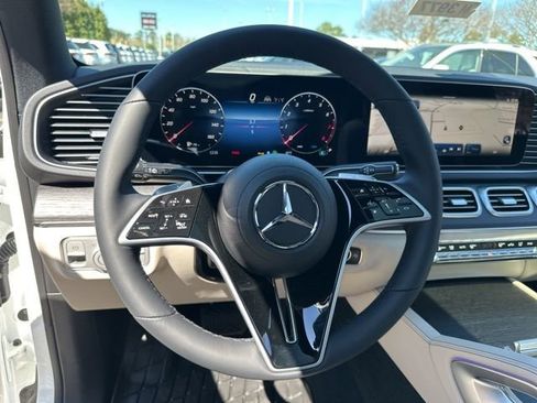 New 2026 Mercedes-Benz GLE 350 4MATIC image 17