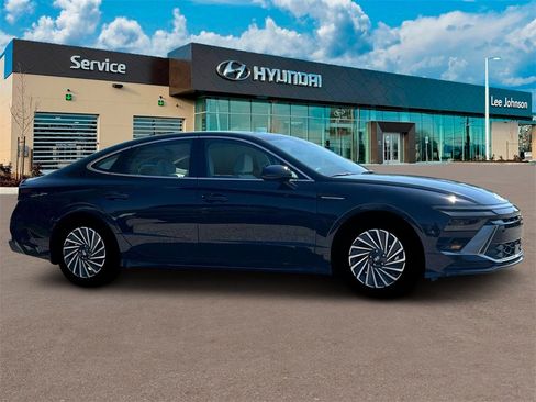 New 2025 Hyundai Sonata SEL image 10
