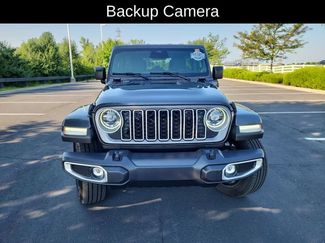 Used 2025 Jeep Wrangler Unlimited Sahara AWD/4WD video 2