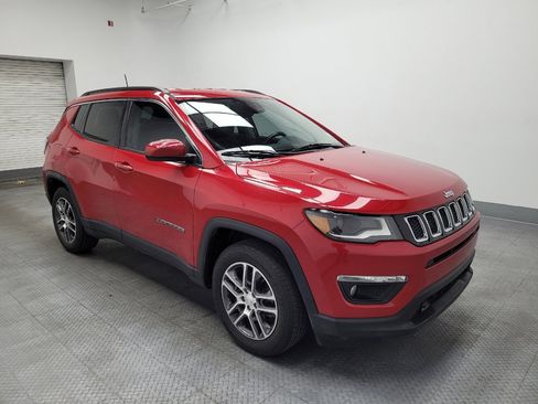 Used 2018 Jeep Compass Latitude w/ Popular Equipment Group image 11
