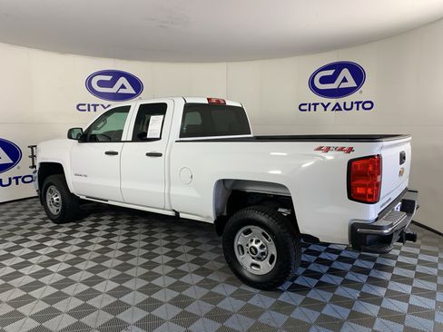 Used 2019 Chevrolet Silverado 2500 W/T AWD/4WD image 5
