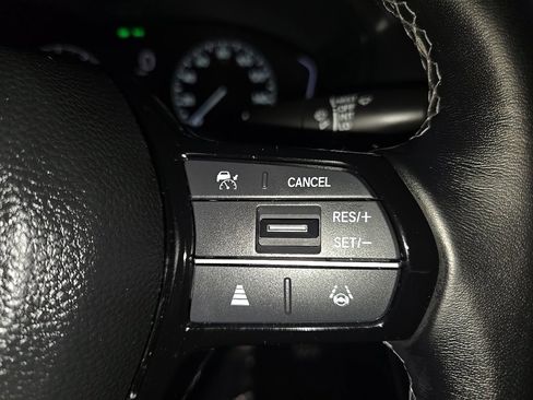 Used 2025 Honda Civic Sport image 15