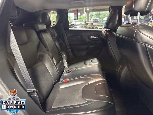 Used 2019 Jeep Cherokee Latitude Plus AWD/4WD image 44