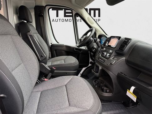 New 2024 RAM ProMaster 3500 w/ Convenience Group image 20