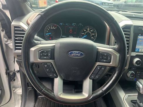 Used 2018 Ford F150 Platinum w/ Equipment Group 701A Luxury RWD image 23