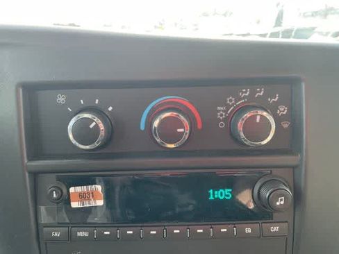 New 2025 Chevrolet Express 3500 w/ Power Convenience Package RWD image 4