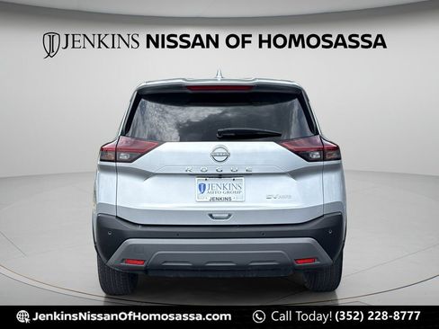 Certified 2023 Nissan Rogue SV AWD/4WD image 7