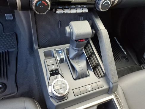 New 2025 Toyota Tacoma TRD Off-Road image 16