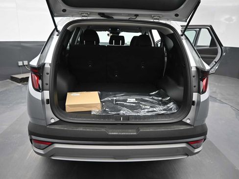 New 2026 Hyundai Tucson Blue SE AWD/4WD image 13