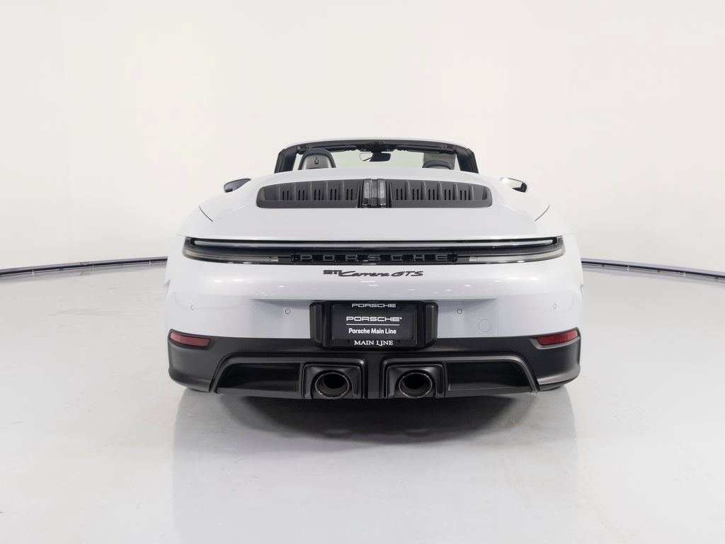 Certified 2025 Porsche 911 Carrera GTS RWD image 10