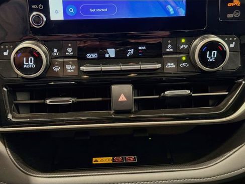 Certified 2026 Toyota Highlander XLE AWD/4WD image 16
