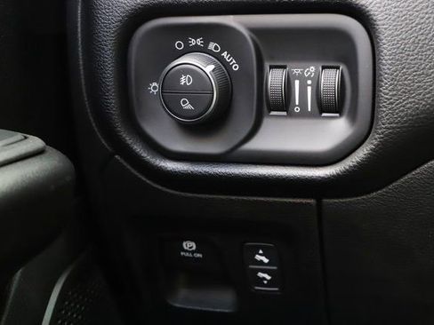 New 2026 RAM 1500 Big Horn AWD/4WD image 35