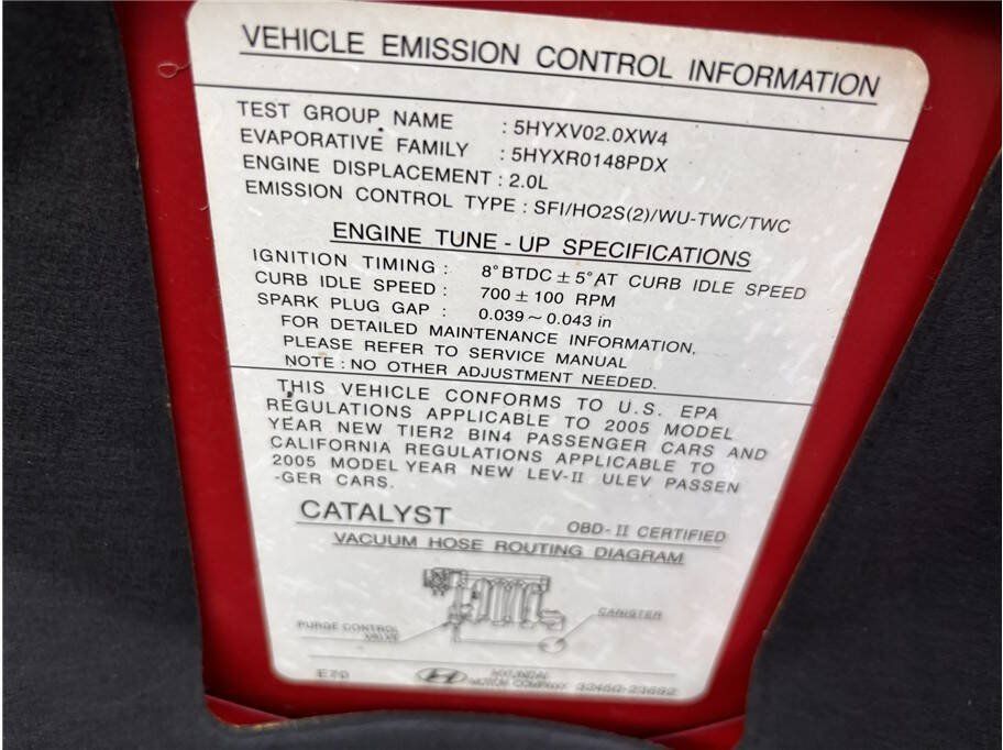 Used 2005 Hyundai Elantra GLS FWD image 19