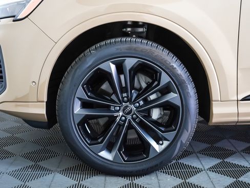 Certified 2025 Audi Q7 3.0T Premium Plus w/ Premium Plus Package image 6