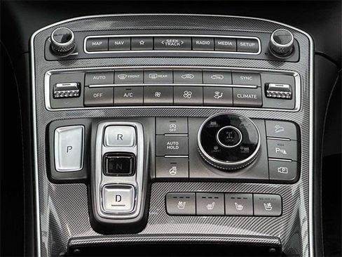 Certified 2022 Hyundai Santa Fe Limited image 21