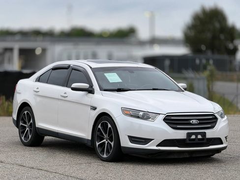 Used 2014 Ford Taurus SEL w/ Equipment Group 201A AWD/4WD image 1