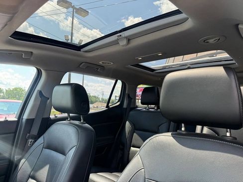 Used 2018 GMC Acadia SLT AWD/4WD image 14