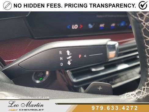 Used 2025 Chevrolet Traverse Z71 w/ Driver Confidence Package AWD/4WD image 30