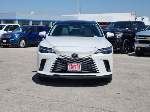 Used 2023 Lexus RX 350 Premium Plus w/ Cold Area Package FWD image 2