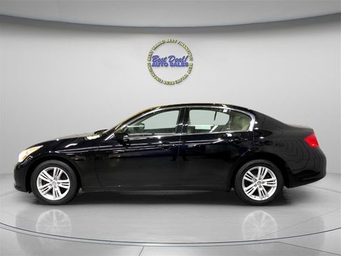Used 2013 INFINITI G37 37x AWD w/ Premium Pkg image 3