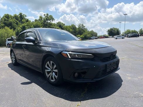 Used 2022 Honda Civic LX image 9