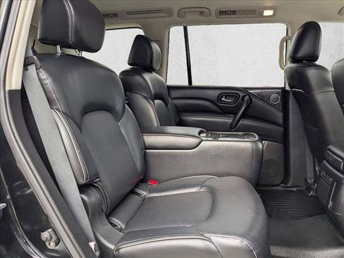 Used 2021 INFINITI QX80 Luxe image 25
