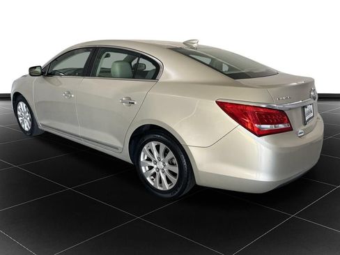 Used 2015 Buick LaCrosse FWD image 3